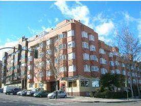 Garaje en Venta en  TIMBALES en Cuatro vientos