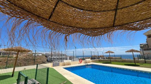 Apartamento en Planta Baja de 4 dormitorios en Fuengirola