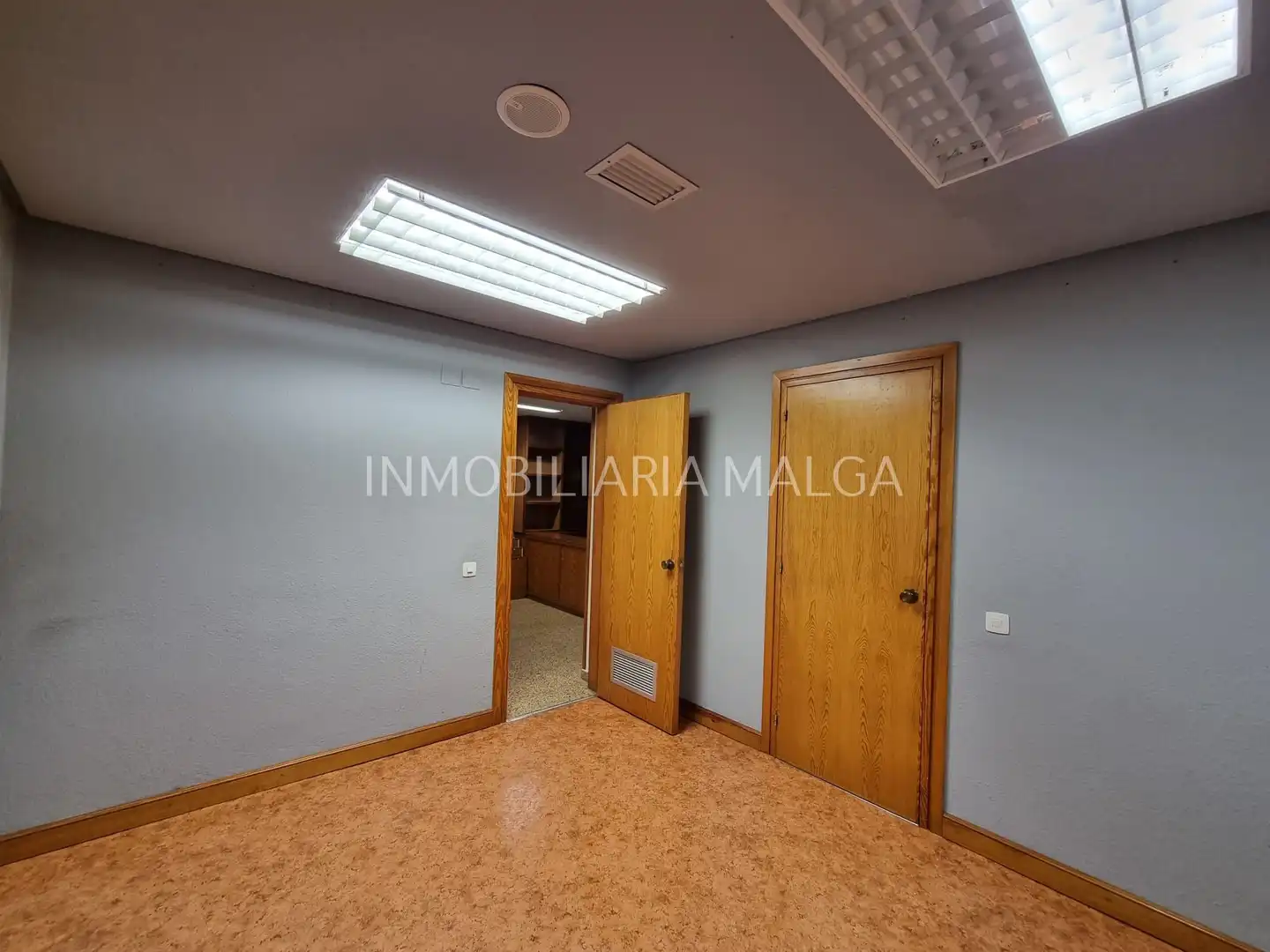 Commercial properties for sale in Colunga
