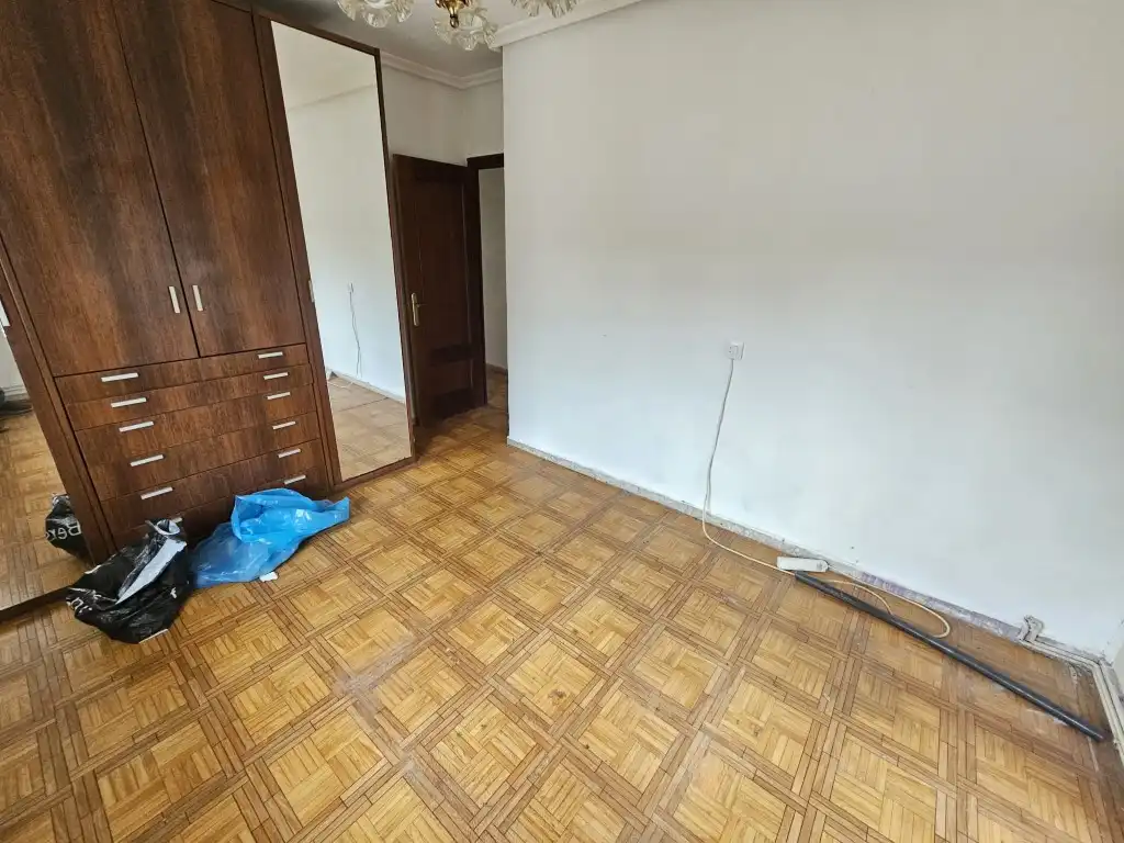 Bedroom of Flat for sale in Castrillón