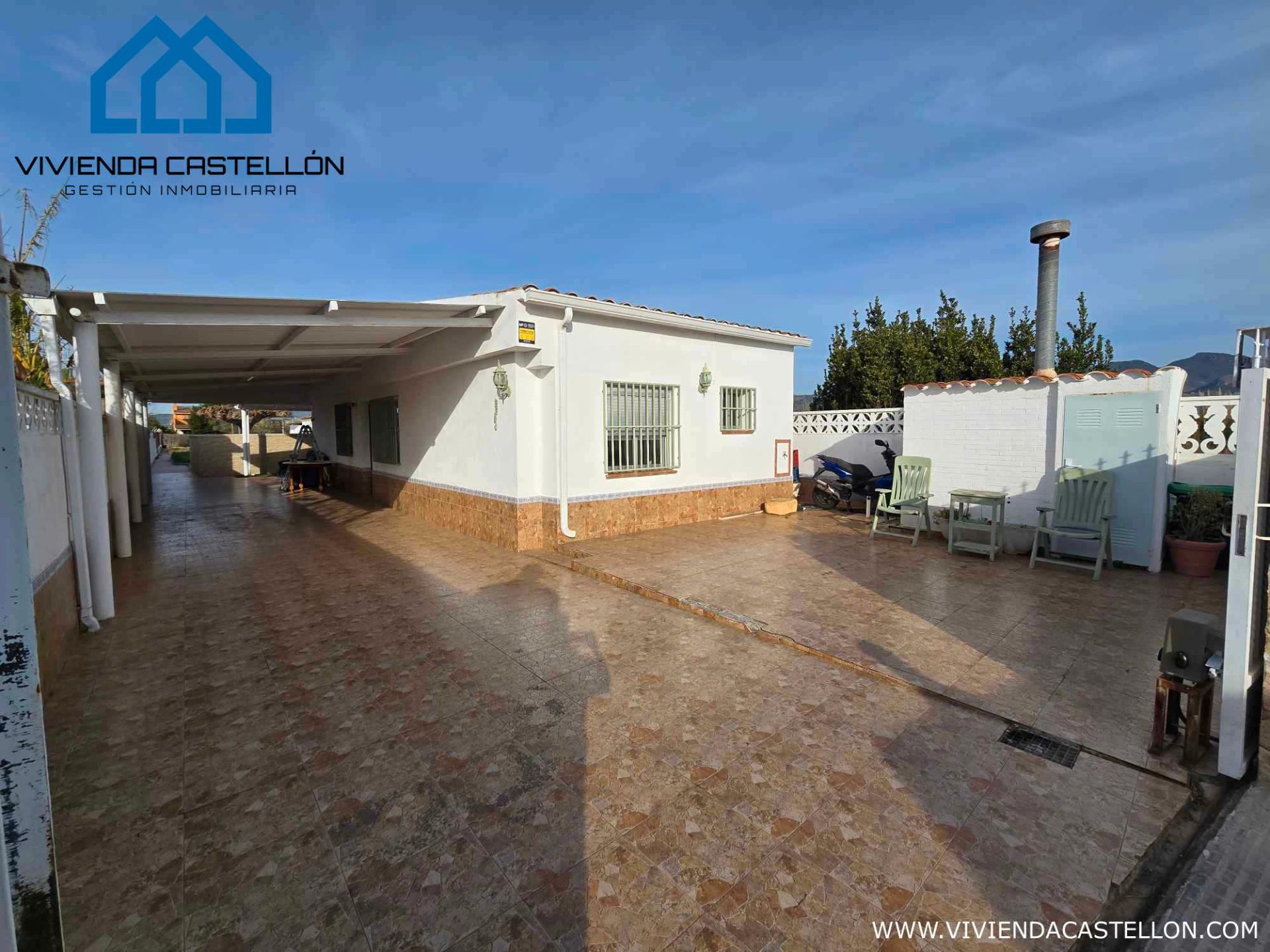 Exterior view of Country homes for sale in Castellón de la Plana / Castelló de la Plana  with Air Conditioner, Heating and Private garden