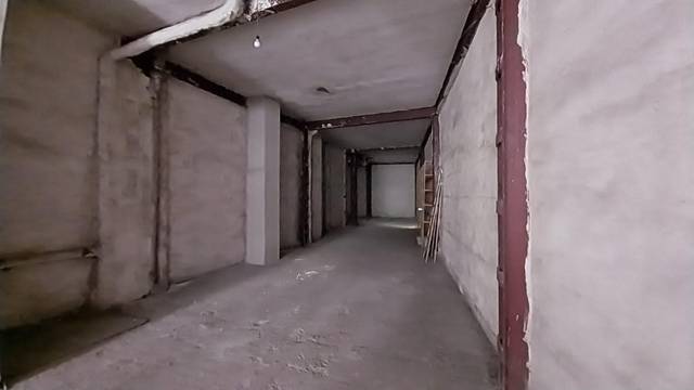 Local comercial en Venta en Calle CONDE DE RIBADEO en San Martín
