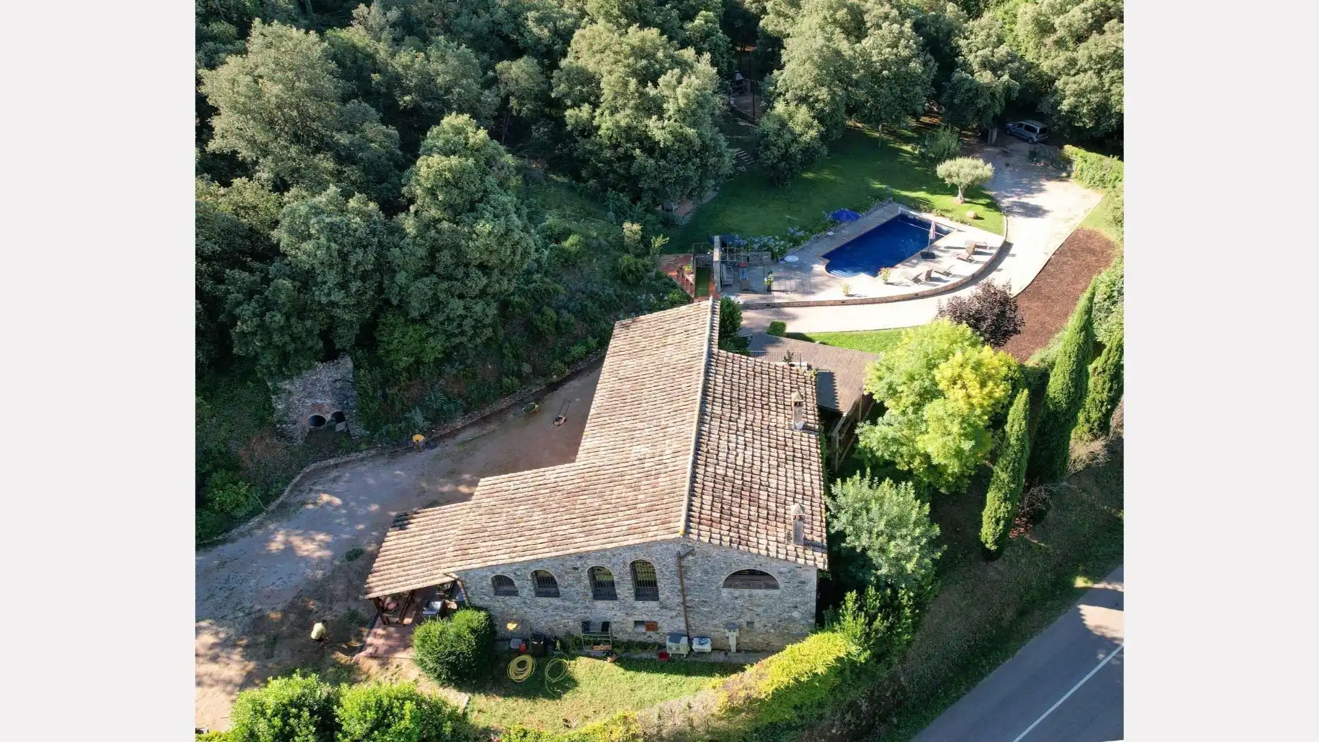 Vista exterior de Finca rústica en venta en Esponellà con Aire acondicionado, Calefacción y Jardín privado