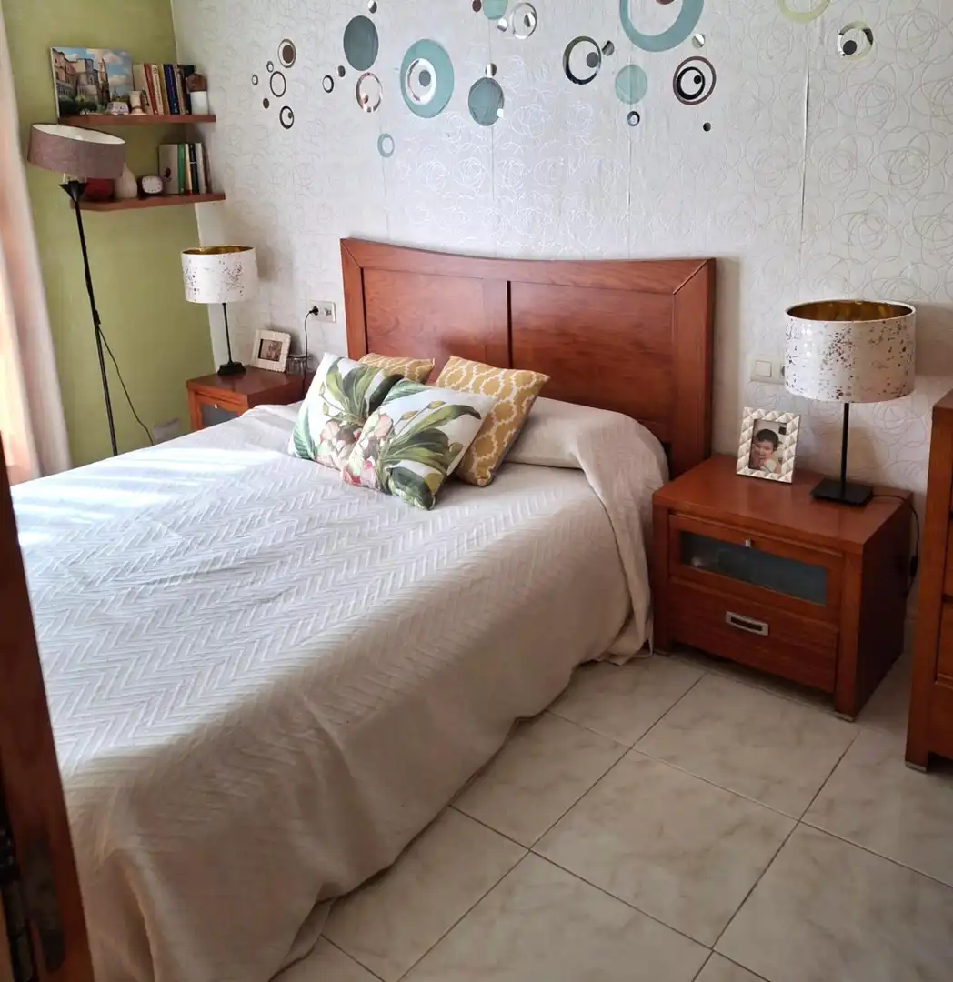 Habitación de Casa adosada en venta en Málaga con Aire acondicionado y Balcón
