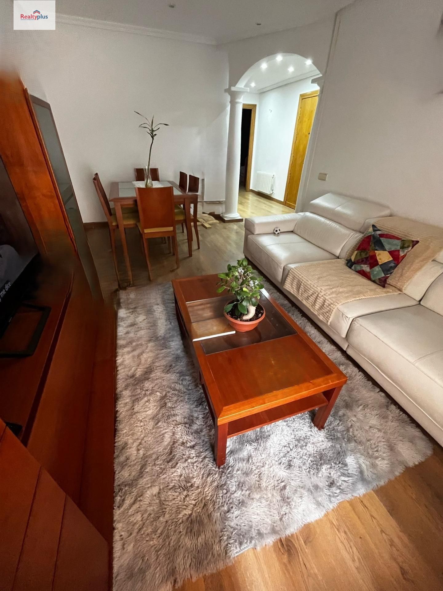 Flat to rent in Calle del Capitán Peñas, Santo Tomás