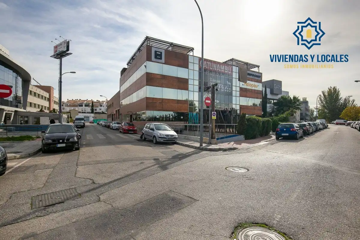 Oficina amb ascensor en venda a Campus de la Salud, imagen 36