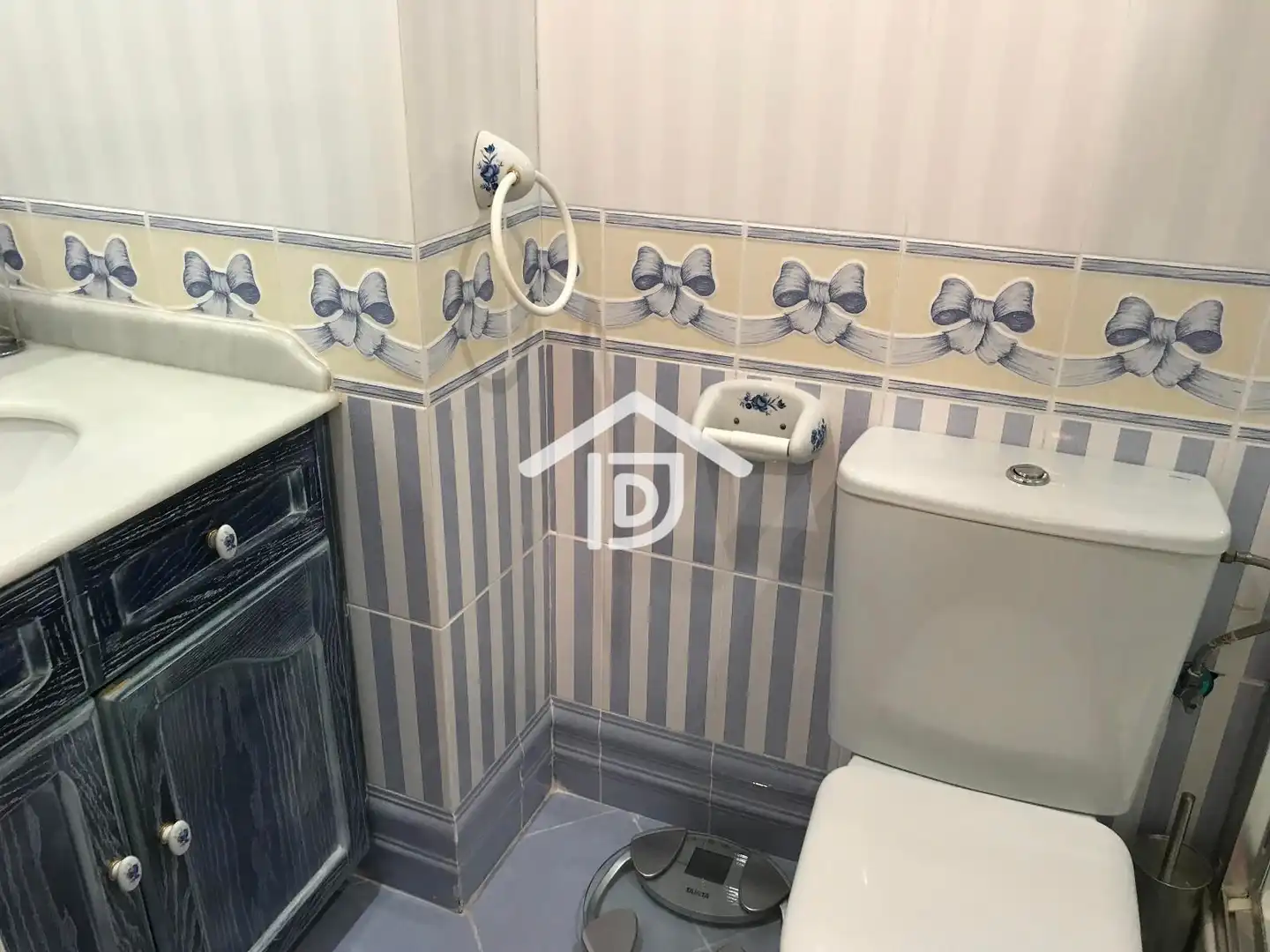 Baño de Piso de alquiler en Paterna con Aire acondicionado, Calefacción y Parquet