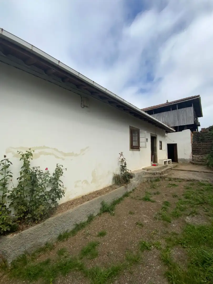 Houses for sale in N/A, Valdés - Luarca