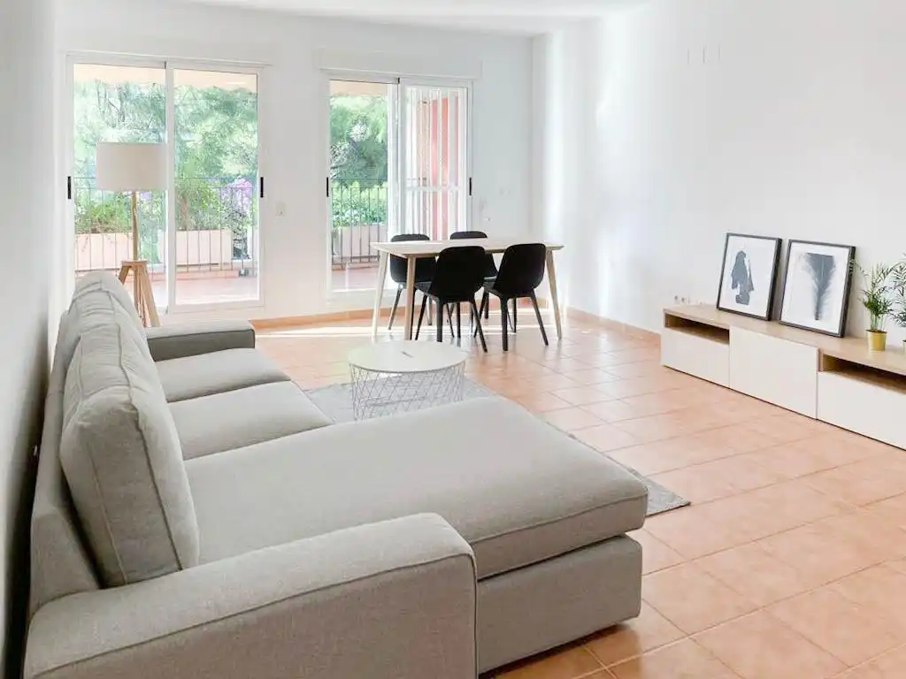 Ground floor for rent in Chiva, Valencia