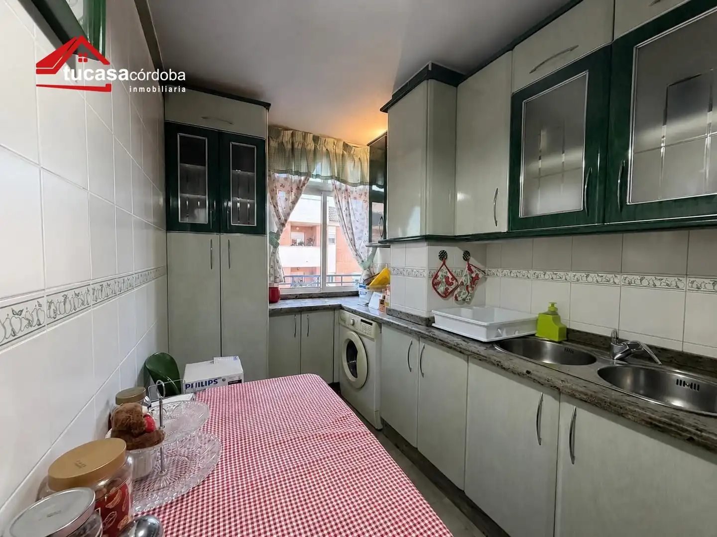 Kitchen of Flat for sale in Córdoba  with Air Conditioner