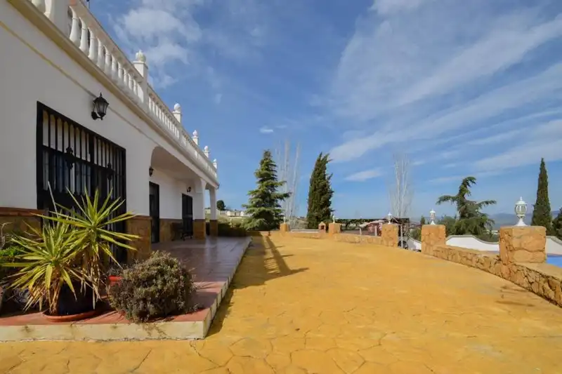 Chalet con piscina en venta en Calle B, imagen 7