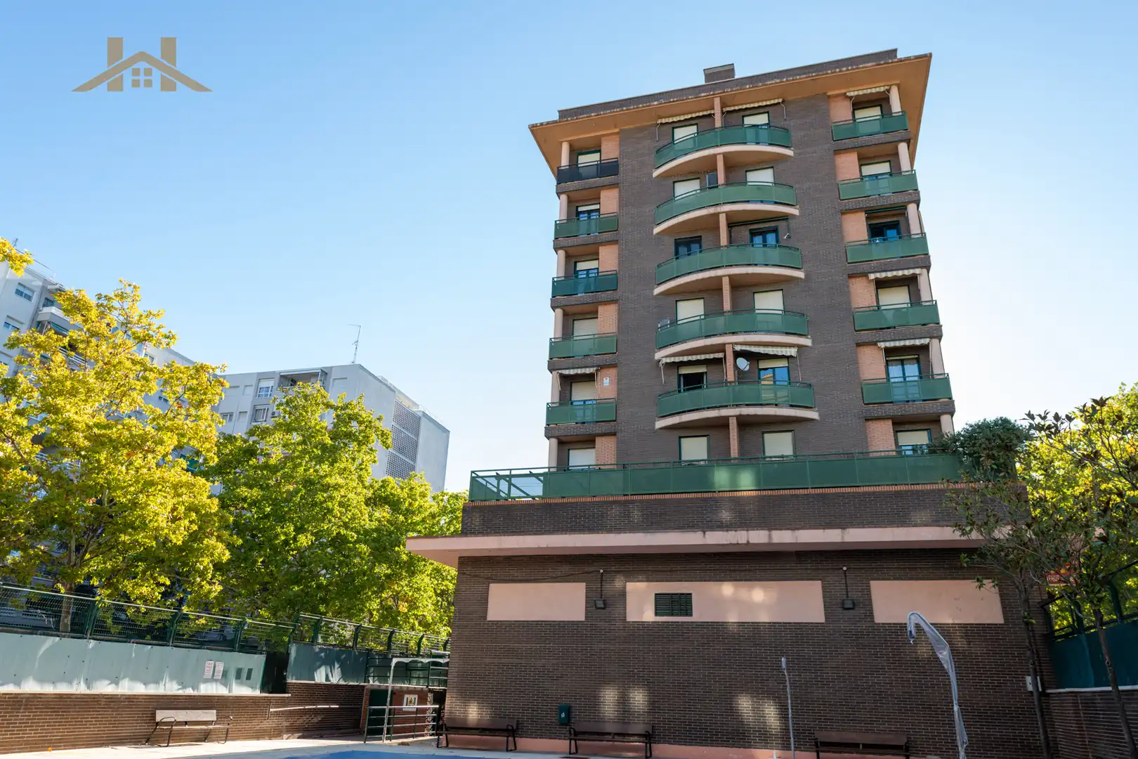 Vista exterior de Pis en venda en Alcorcón amb Aire condicionat, Calefacció i Moblat
