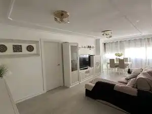 Habitación de Piso en venta en Málaga con Aire acondicionado, Amueblado y Horno