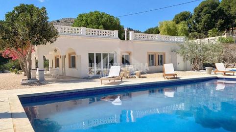 Foto 2 de Casa o chalet de alquiler en La Serranica - Sagrado Corazón, Alicante