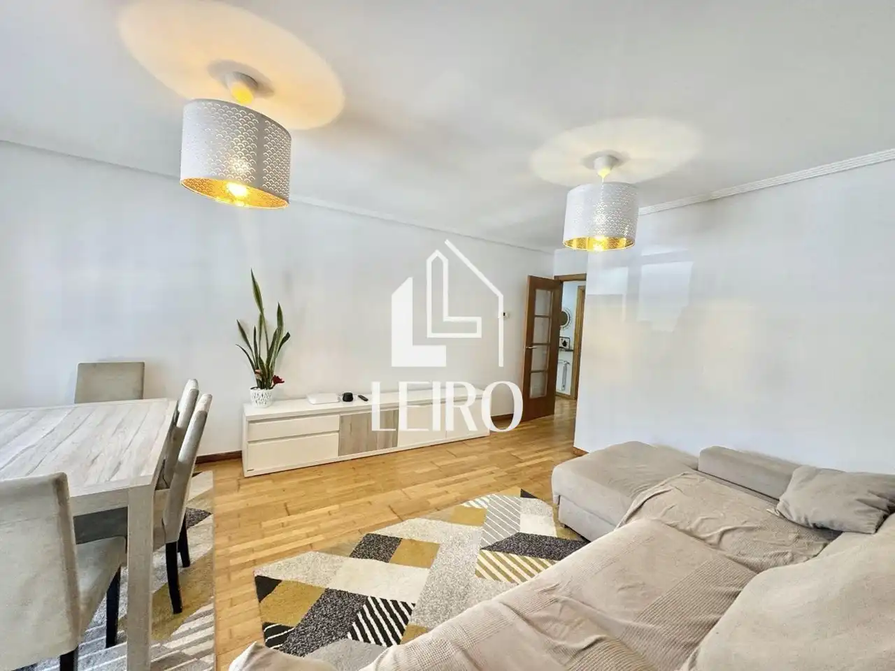 Sala de estar de Apartamento en venta en Vilagarcía de Arousa con Calefacción, Terraza y Trastero