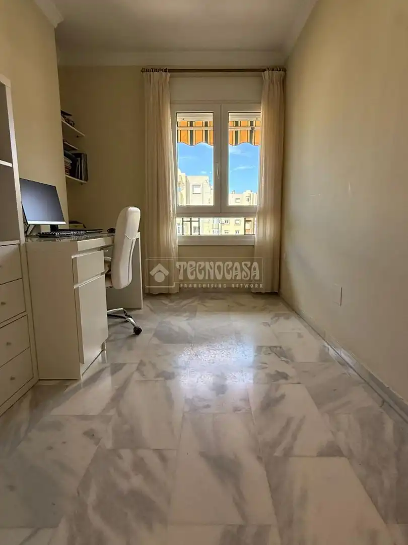 Habitación de Piso en venta en Málaga con Aire acondicionado y Terraza