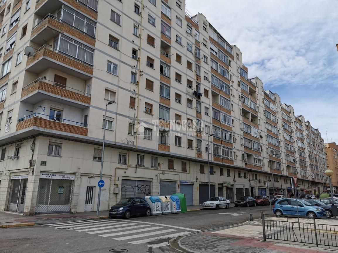 Garaje de alquiler en Santo Domingo y San Martín