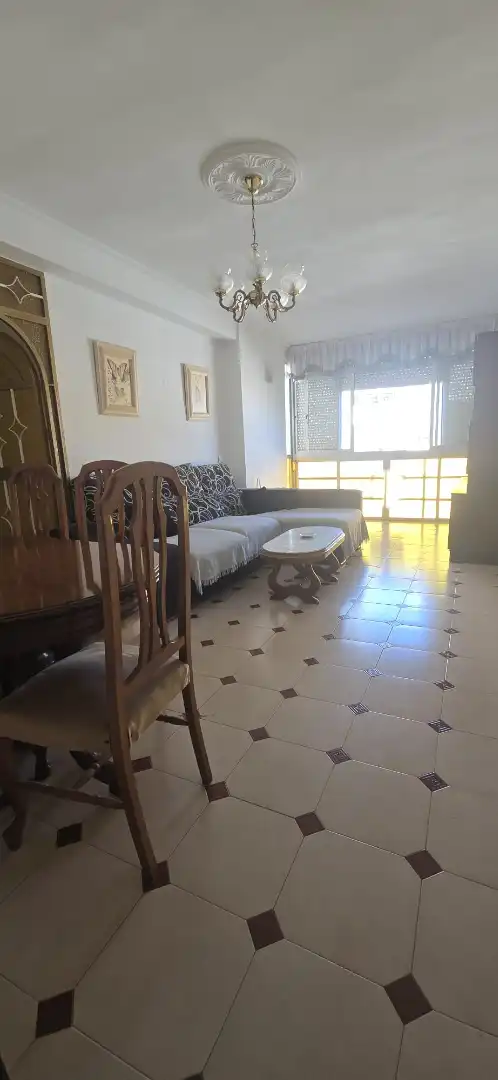 Wohnzimmer von Wohnungen zum Verkauf in Marbella mit Möbliert, Ofen und Waschmaschine