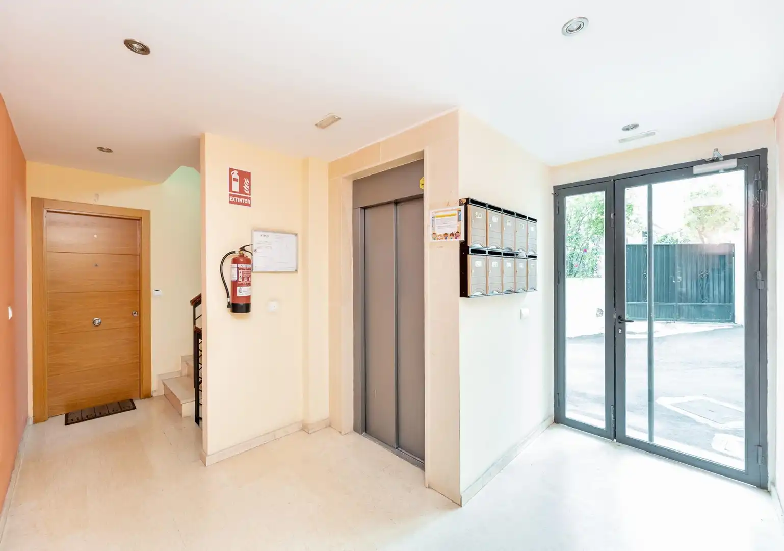 Piso en venta en Monachil con Calefacción