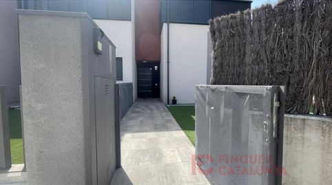 Photo 2 of Houses for sale in Calle Farigola, Vilablareix, Girona
