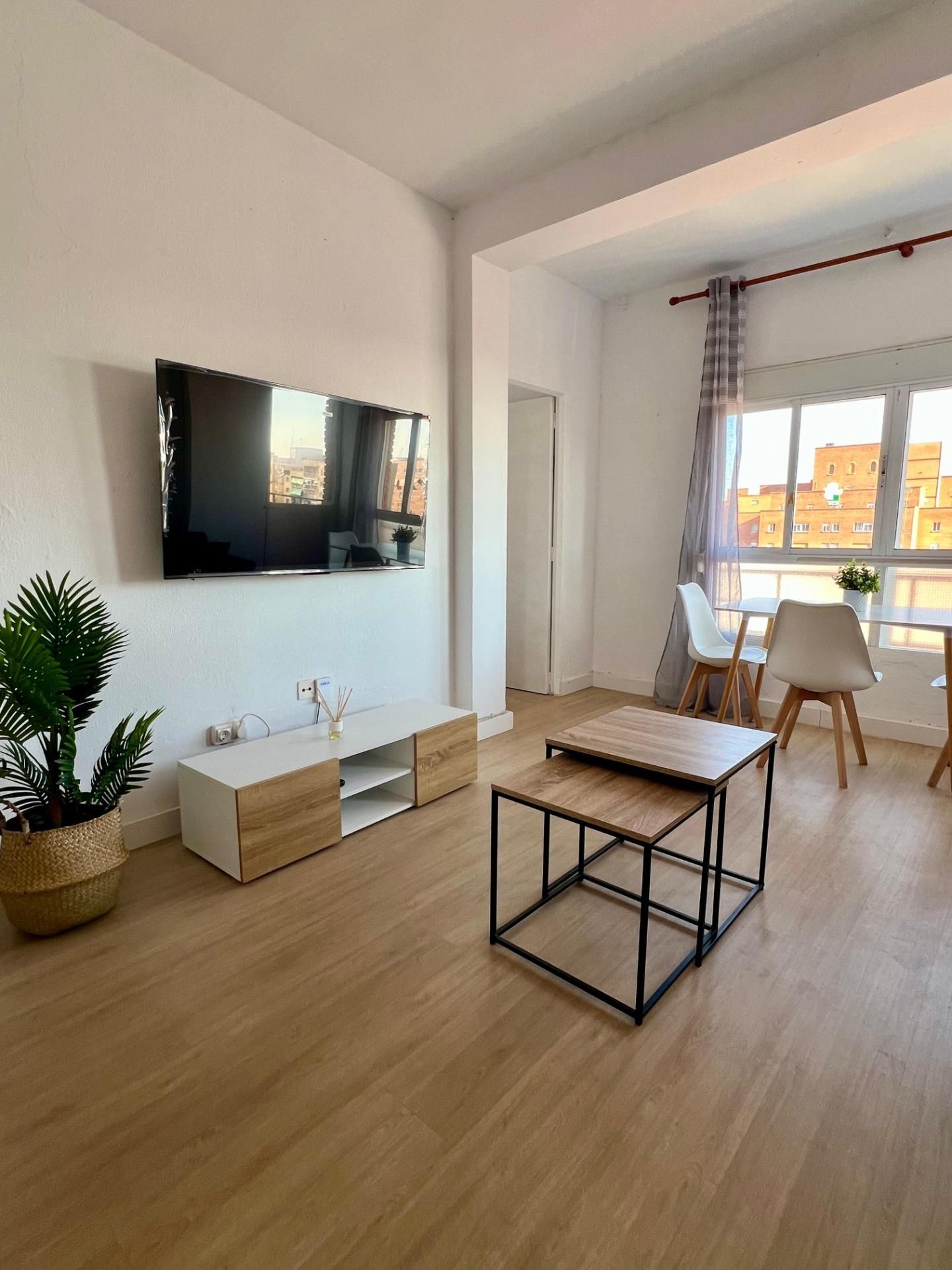 Living room of Flat to rent in Badajoz Capital  with Air Conditioner and Balcony
