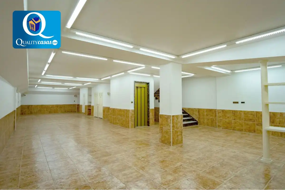 Casa adosada en venta en Novelda con Aire acondicionado, Calefacción y Terraza