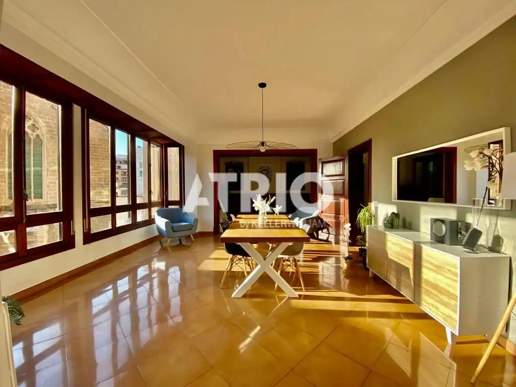 Sala d'estar de Pis de lloguer en  Palma de Mallorca amb Calefacció