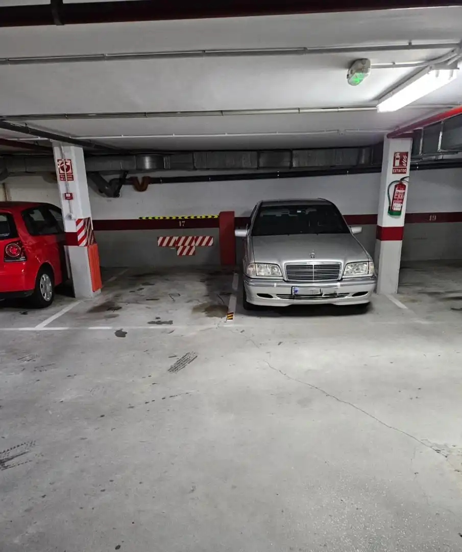 Parking de Garaje en venta en Cambre 