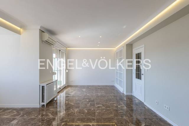 Piso en Alquiler en San Vicente Mártir en La Raïosa