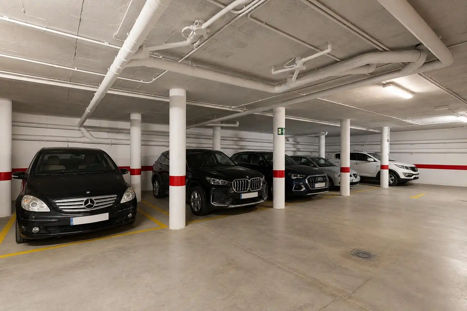Parking de Apartamento en venta en Cartagena con Aire acondicionado, Calefacción y Jardín privado