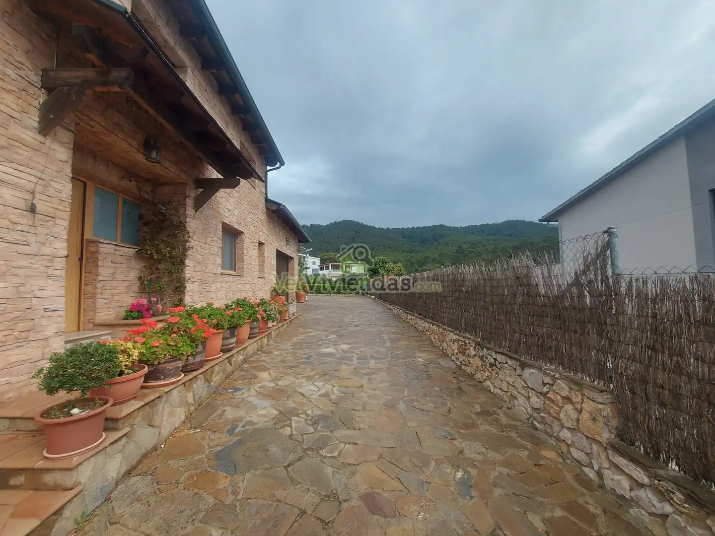 Vista exterior de Casa o xalet en venda en Vallirana amb Aire condicionat, Calefacció i Jardí privat