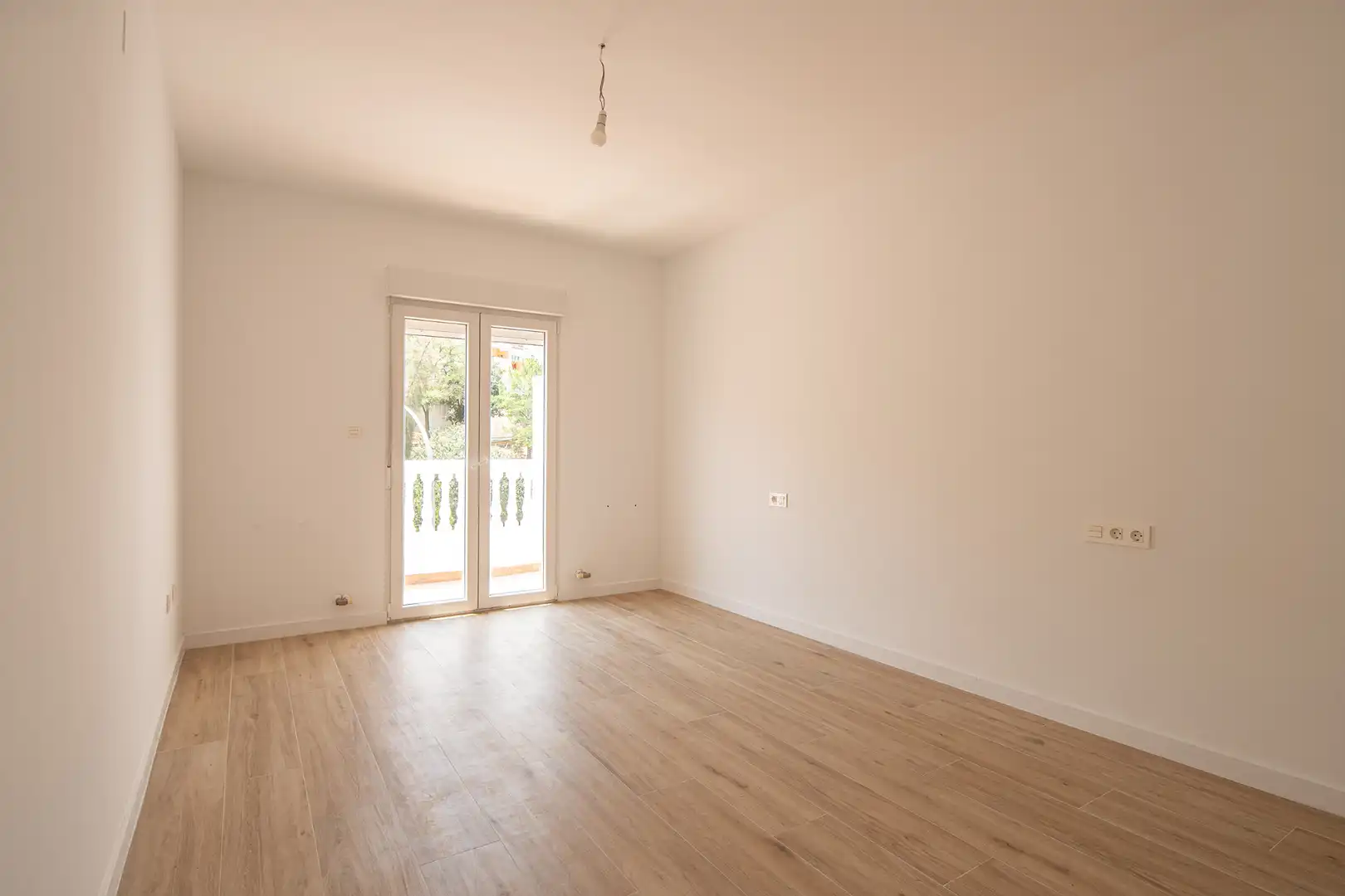 Dormitori de Casa adosada en venda en Huétor Vega amb Jardí privat, Terrassa i Forn