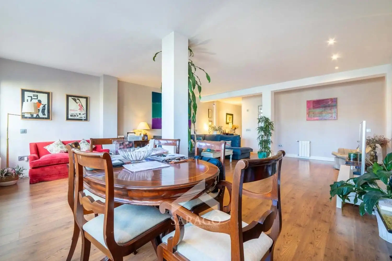 Comedor de Piso en venta en Madrid con Calefacción, Trastero y Piscina