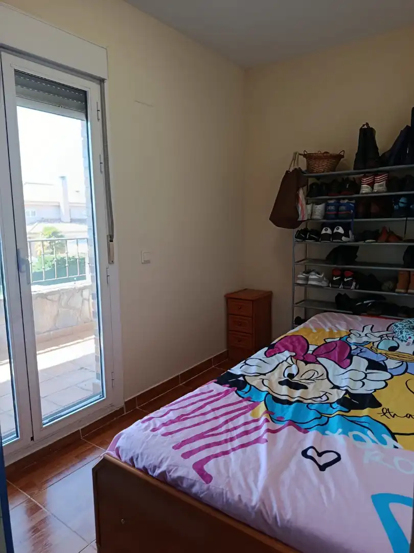 Dormitori de Casa o xalet en venda en Chiloeches amb Aire condicionat, Calefacció i Jardí privat