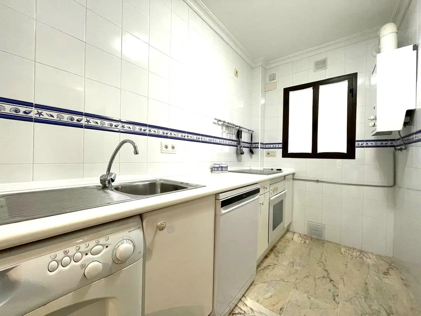 Apartment mit Pool zur Miete in El Portil, imagen 9