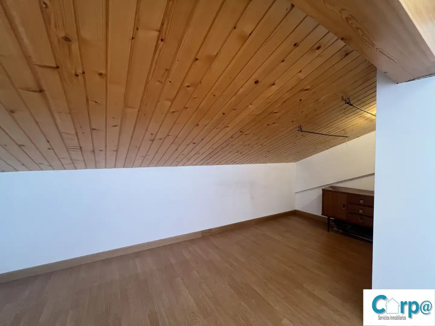 Flat for rent in Puente la Reina / Gares  with Heating, Parquet flooring and Balcony