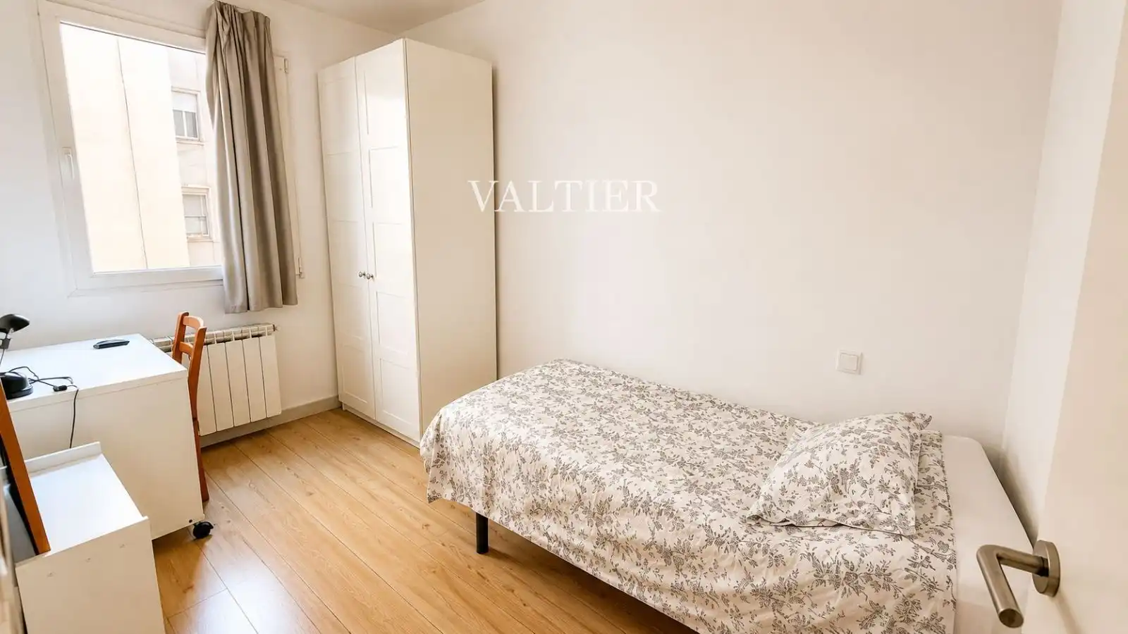 Bedroom of Attic for rent in Madrid  with Furnished