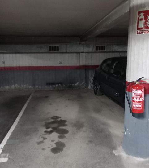 Foto 2 de Garaje de alquiler en Carrer de Jaume Ribas, Centre - Can Nadal, Sant Feliu de Llobregat