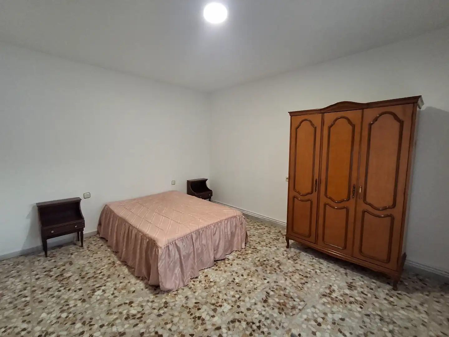 Habitación de Casa o chalet de alquiler en La Puebla de Almoradiel con Calefacción, Terraza y Amueblado
