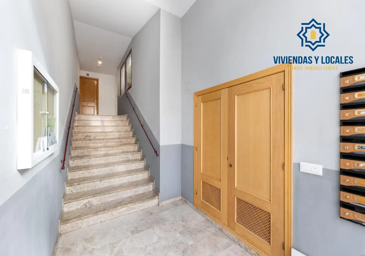 Wohnung mit Aufzug zum Verkauf in Avda. De los Ogíjares, imagen 3