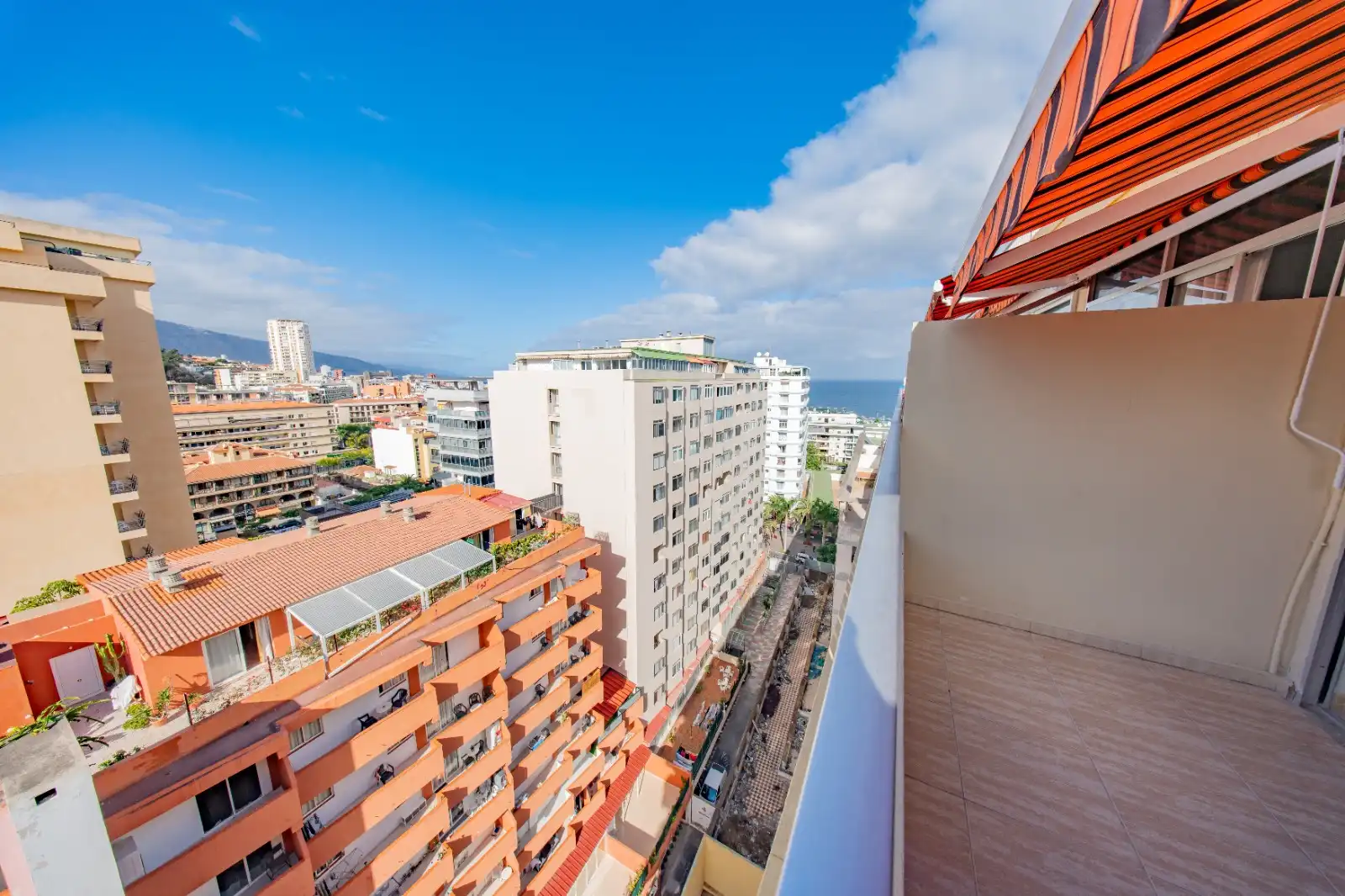 Exterior view of Study for rent in Puerto de la Cruz  with Terrace, Furnished and Community pool