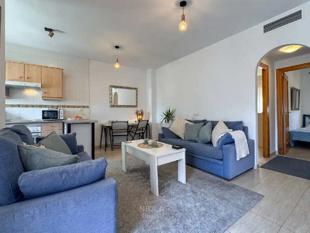Sala de estar de Apartamento en venta en Cuevas del Almanzora con Aire acondicionado, Terraza y Amueblado