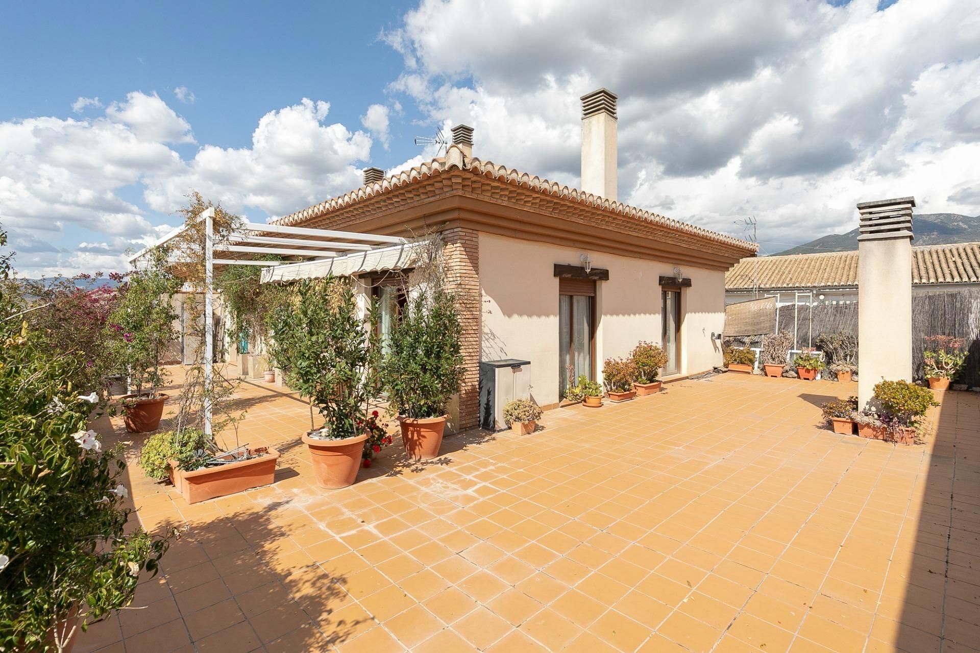 Terraza de Ático en venta en La Zubia con Calefacción, Terraza y Balcón