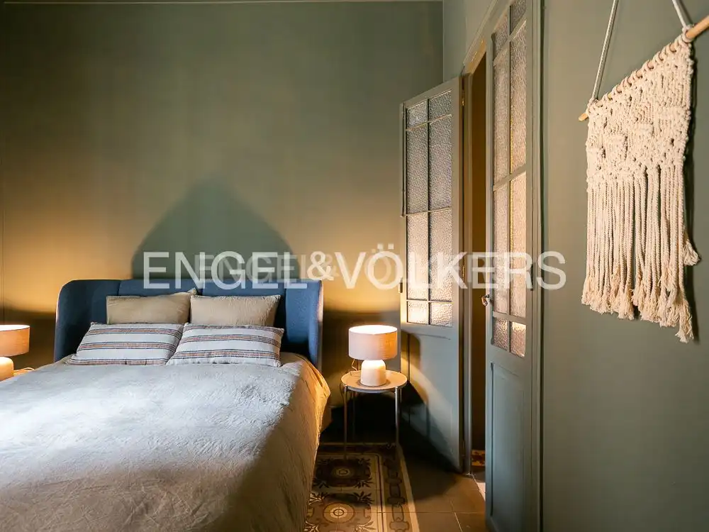 Schlafzimmer von Wohnung zur Miete in Valencia mit Klimaanlage, Heizung und Parkett