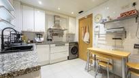 Kitchen of Flat for sale in  Barcelona Capital  with Air Conditioner and Balcony