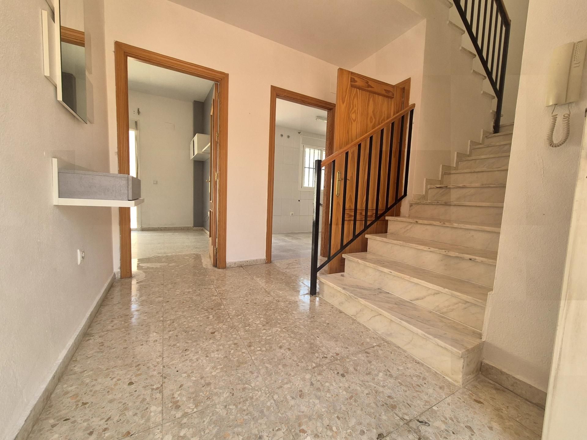 Casa adosada en venda en Lobón amb Calefacció i Terrassa