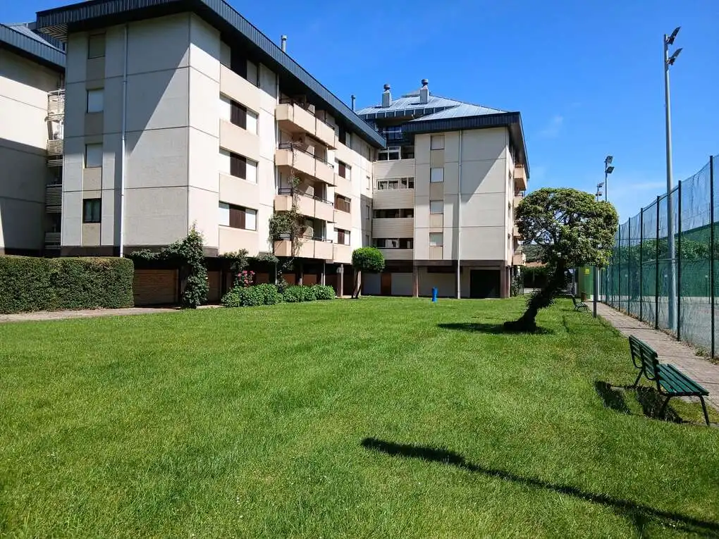 Außenansicht von Wohnung zum Verkauf in Ezcaray mit Heizung, Privatgarten und Terrasse