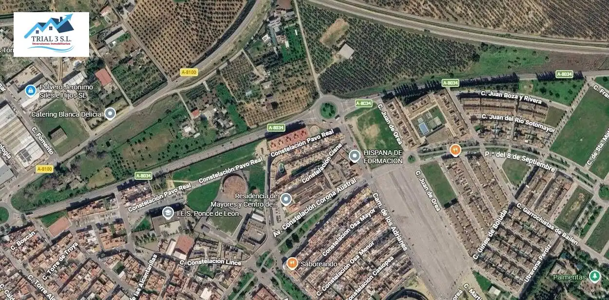 Exterior view of Flat for sale in Utrera  with Community pool