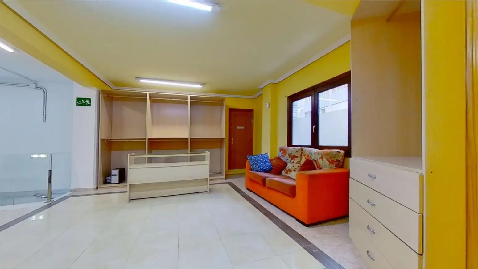 Commercial properties for rent in Torrelavega   with Air Conditioner