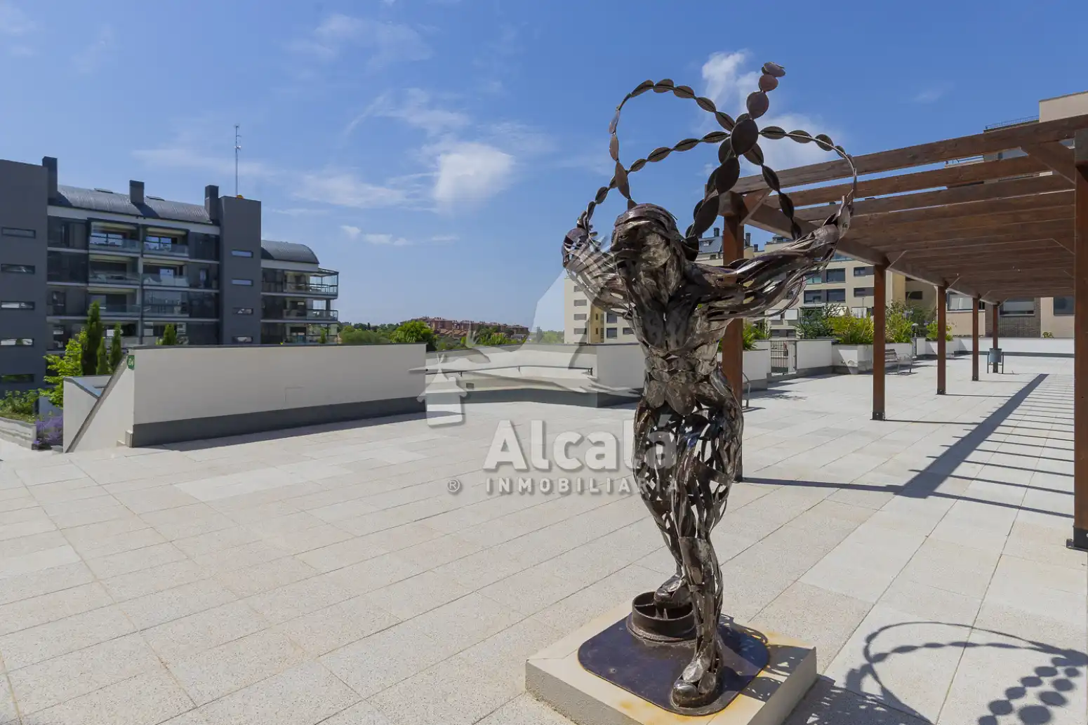 Terrassa de Àtic en venda en Rivas-Vaciamadrid amb Aire condicionat, Calefacció i Jardí privat